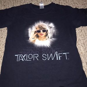 taylor swift t shirt